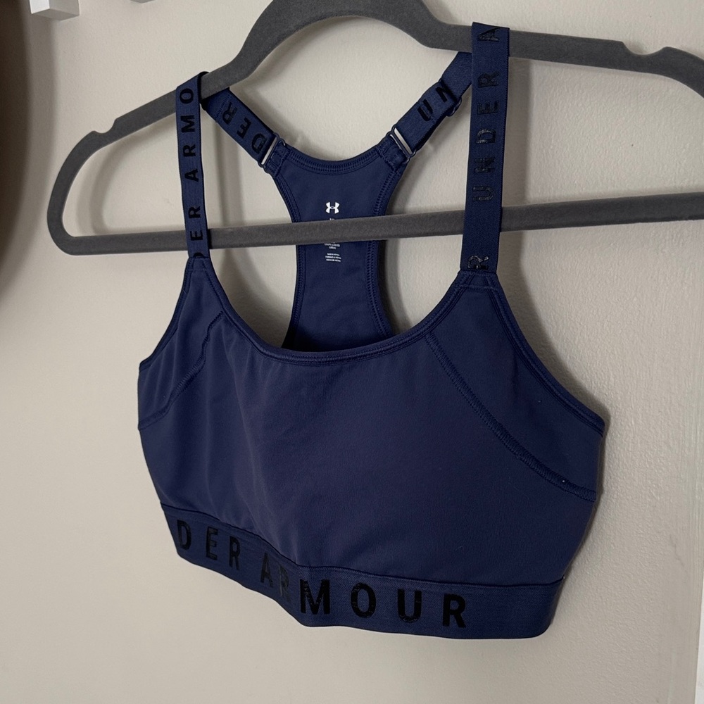 Under Armour Sports Bra - M